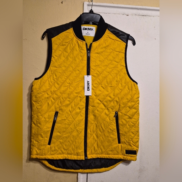 Donna Karan Other - Donna Karan Unisex Vibrant Amber Quilted Zipper Sleeveless Vest Size Medium